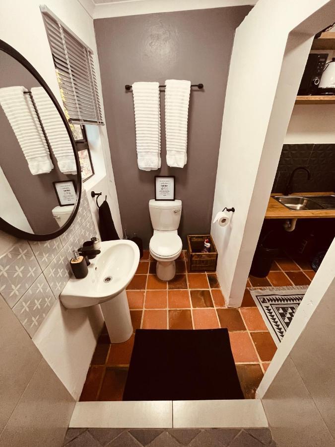 The Hart House Bed & Breakfast Хартбееспоорт Екстериор снимка