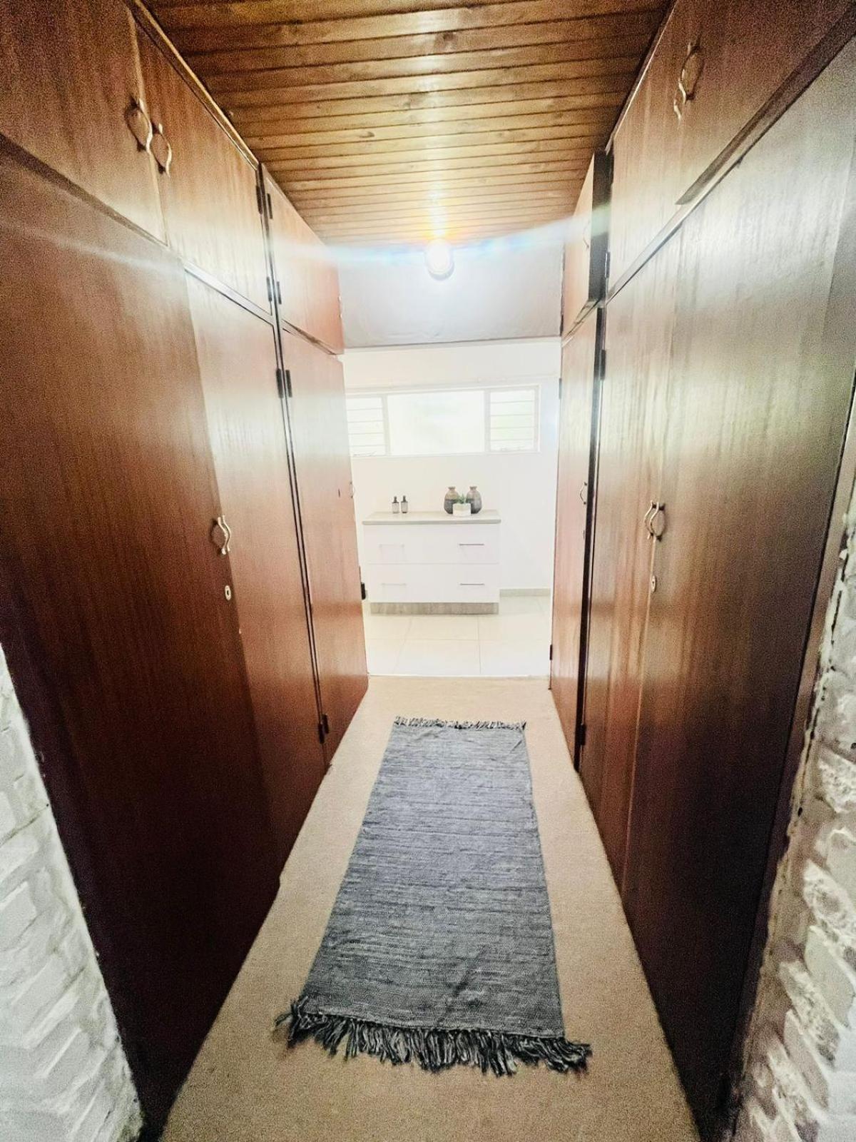 The Hart House Bed & Breakfast Хартбееспоорт Екстериор снимка